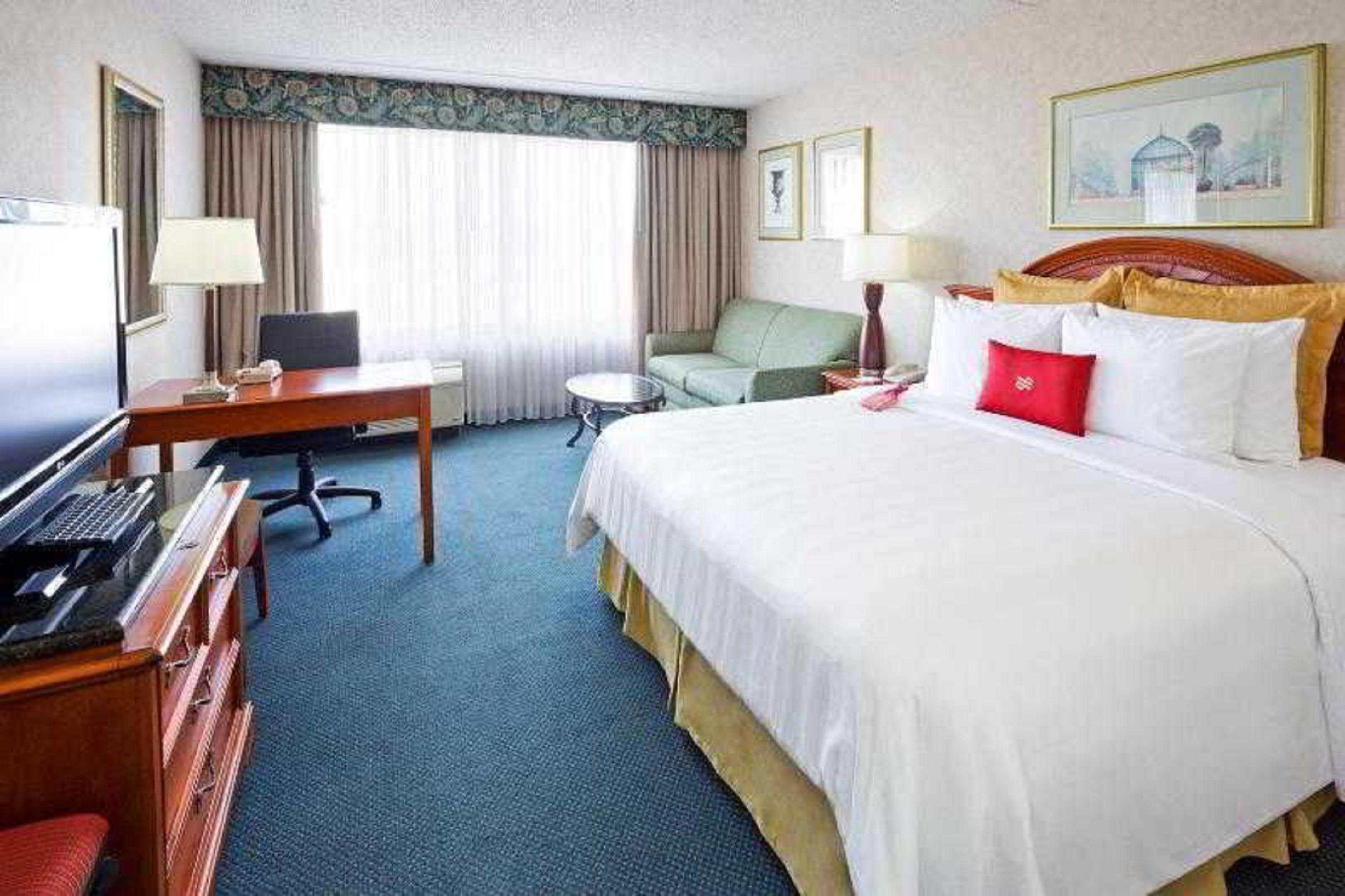 Crowne Plaza Englewood By Ihg Exterior foto