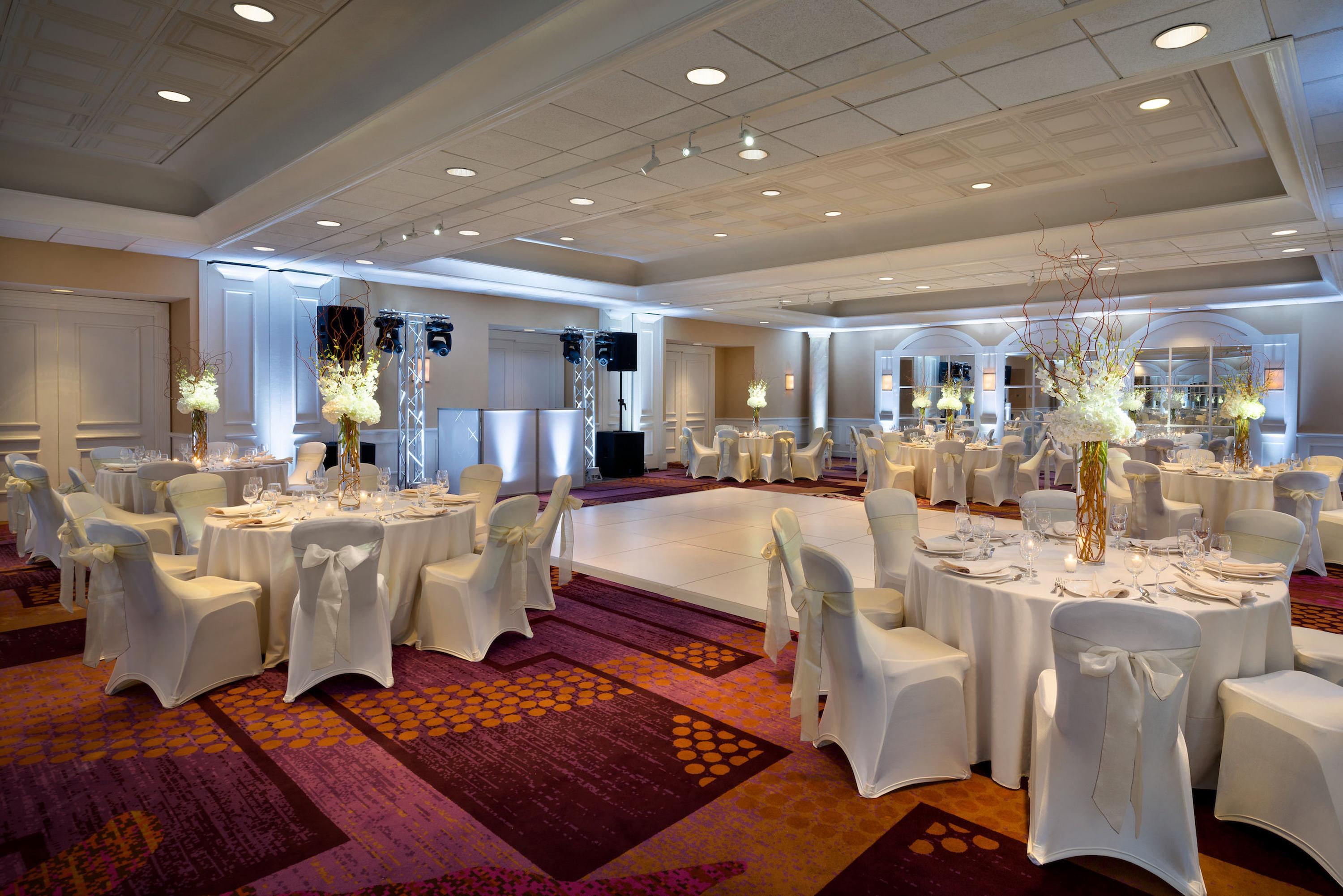 Crowne Plaza Englewood By Ihg Exterior foto